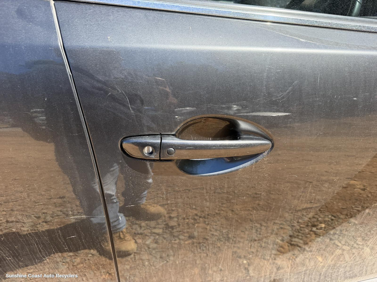 2016-2024 Mazda Cx9 Door Handle