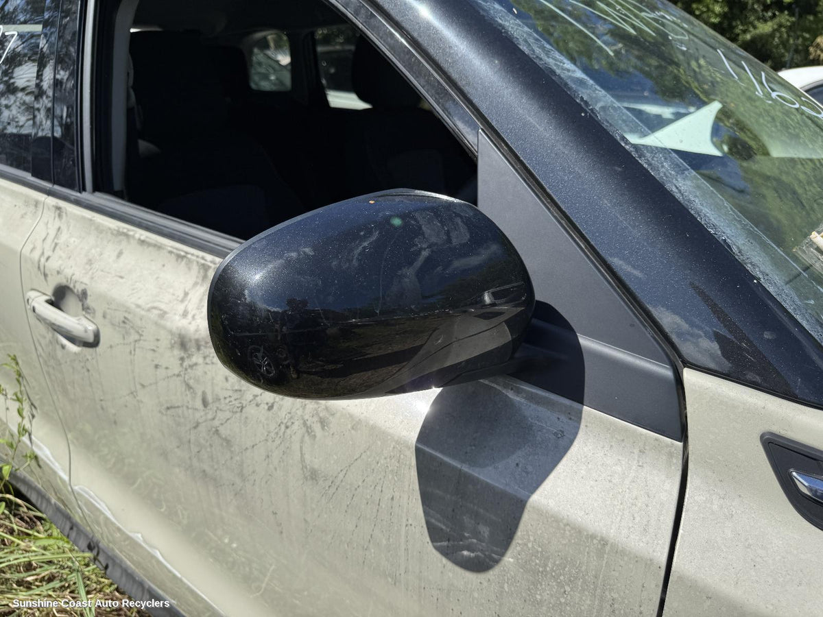 2015-2025 Suzuki Vitara Right Door Mirror