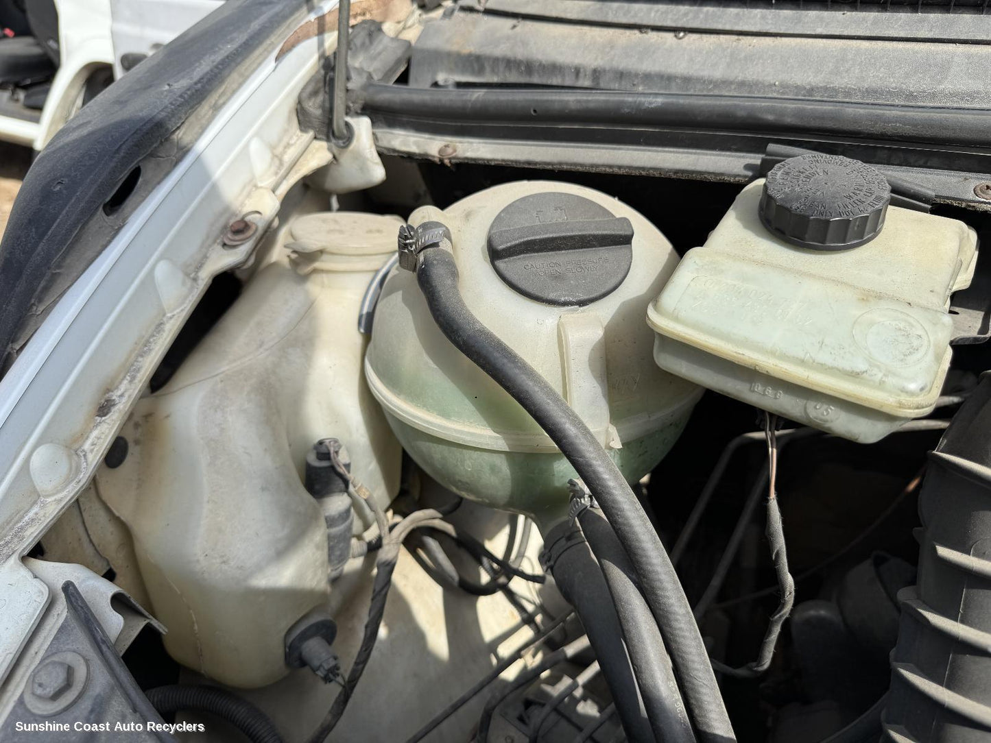 2005 Mercedes Vito Overflow Bottle