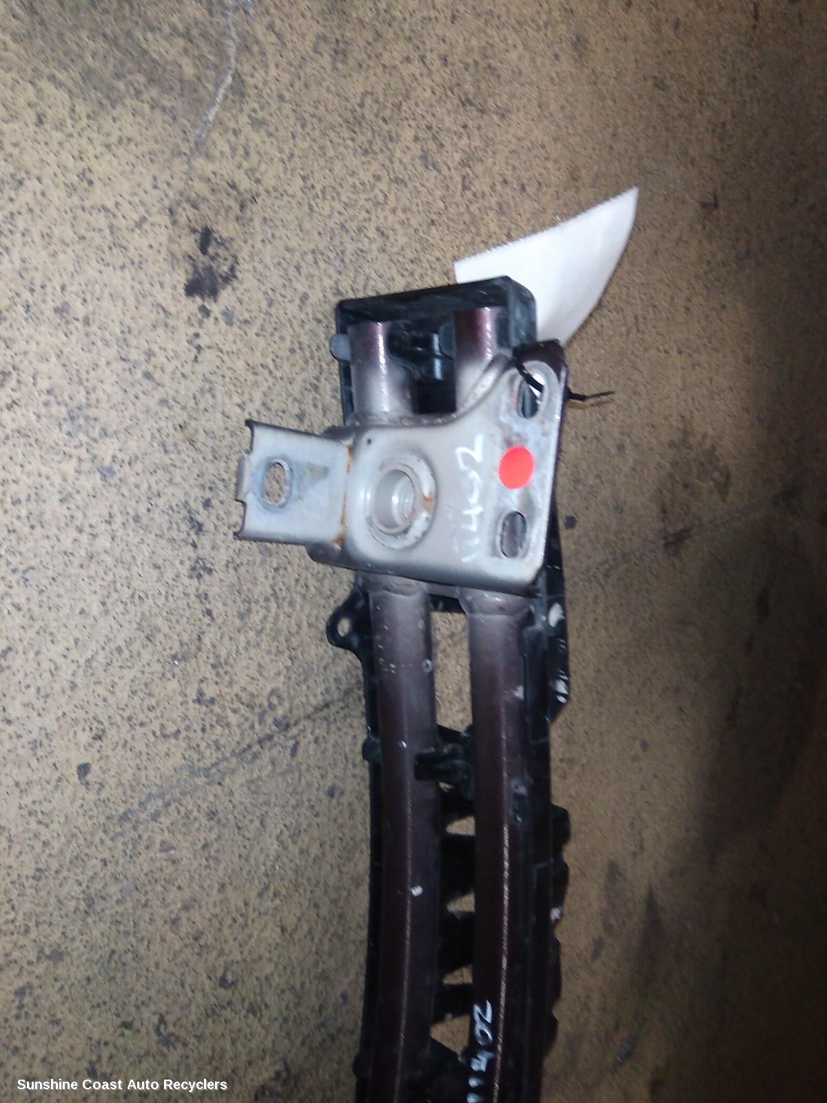 2009 Suzuki Swift F Bar Reinforc Brack