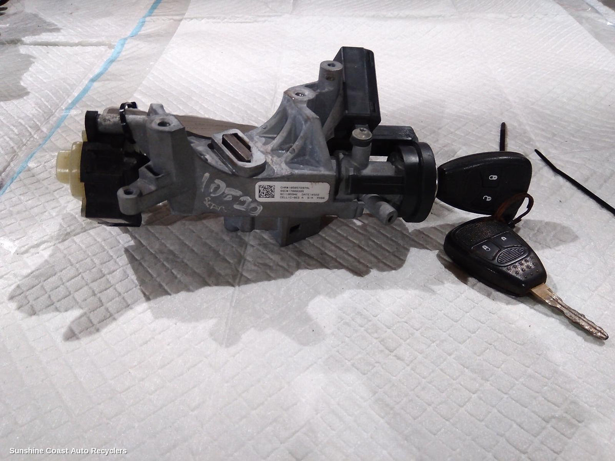 2011-2016 Jeep Patriot Ignition W  Key