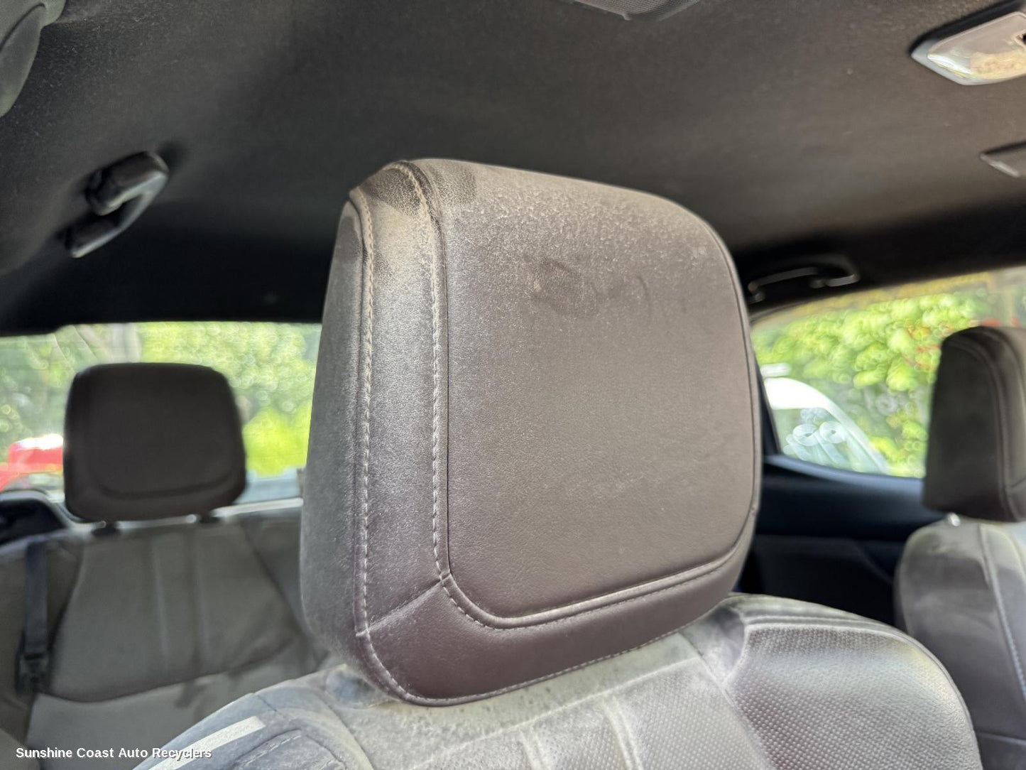 2020-2026 Mazda Bt50 Headrest