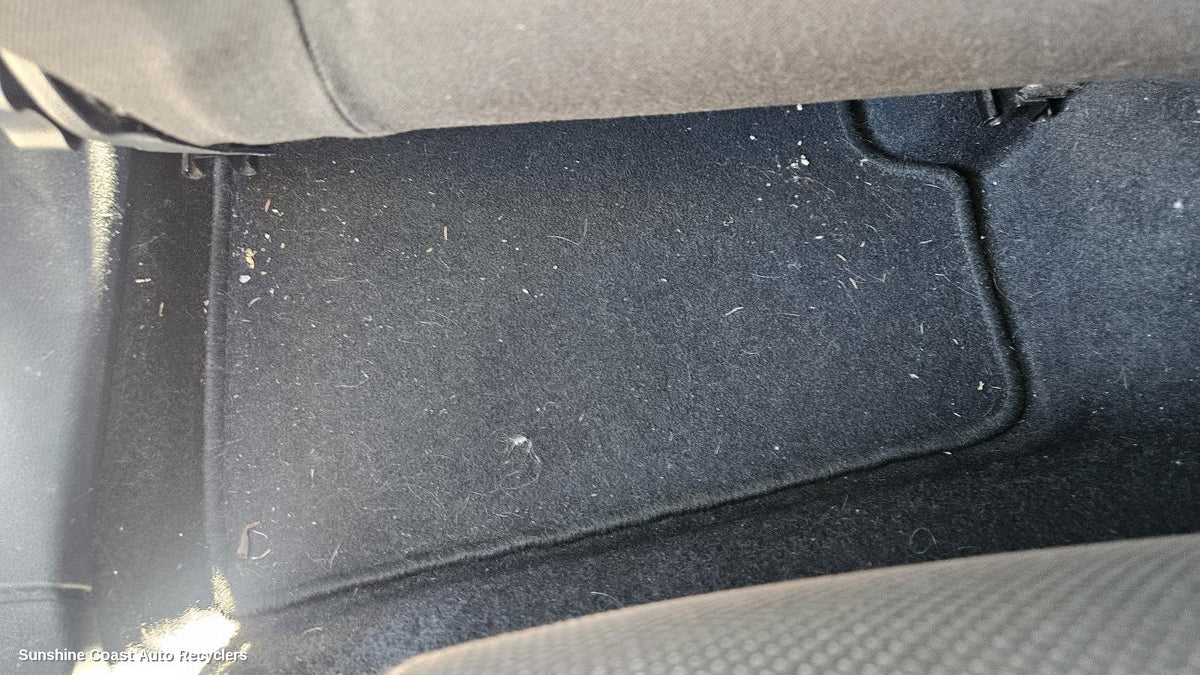 2010-2015 Skoda Fabia Floor Mats