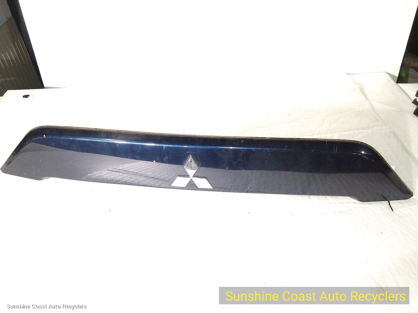 2012 Mitsubishi Outlander Rear Garnish
