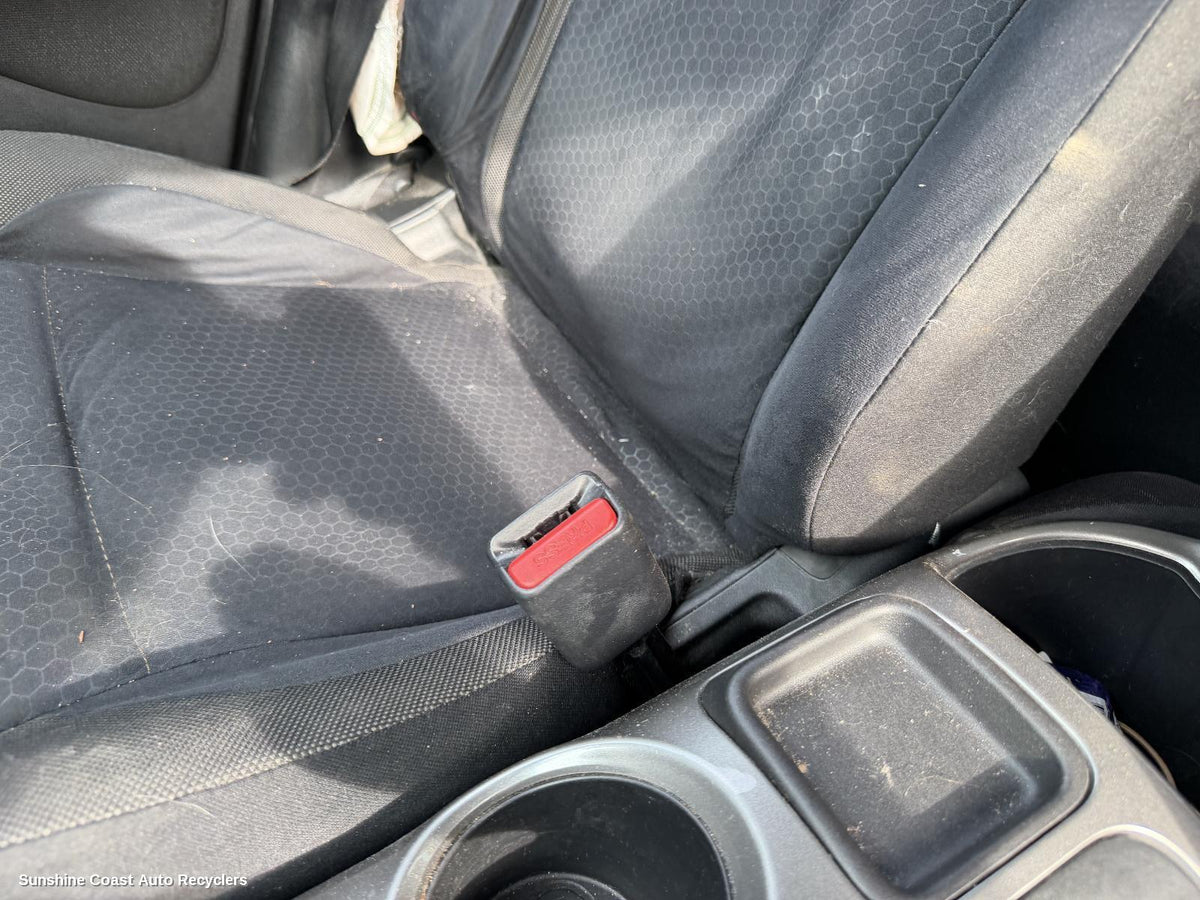 2010-2019 Nissan Juke Seatbelt Stalk