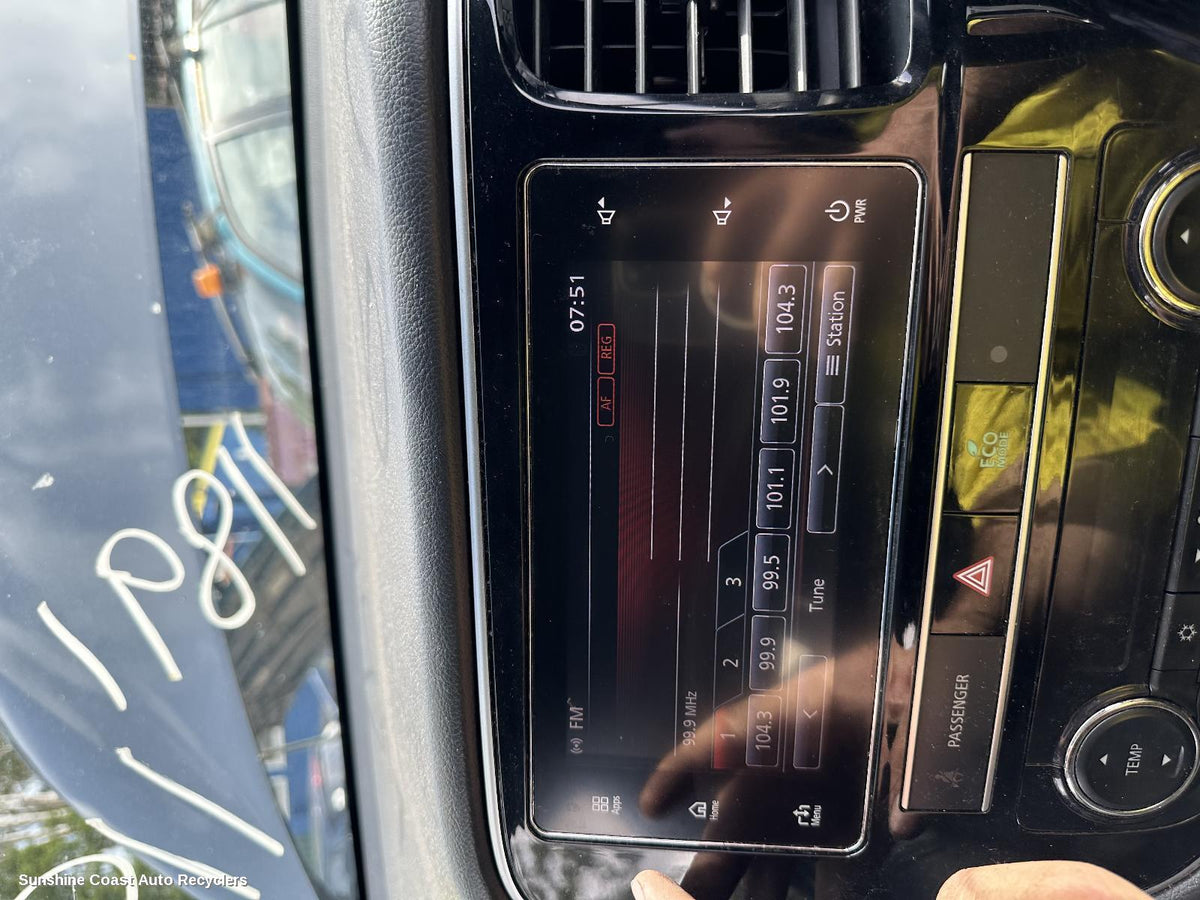 2016-2020 Mitsubishi Outlander Radio Cd Dvd Sat Tv