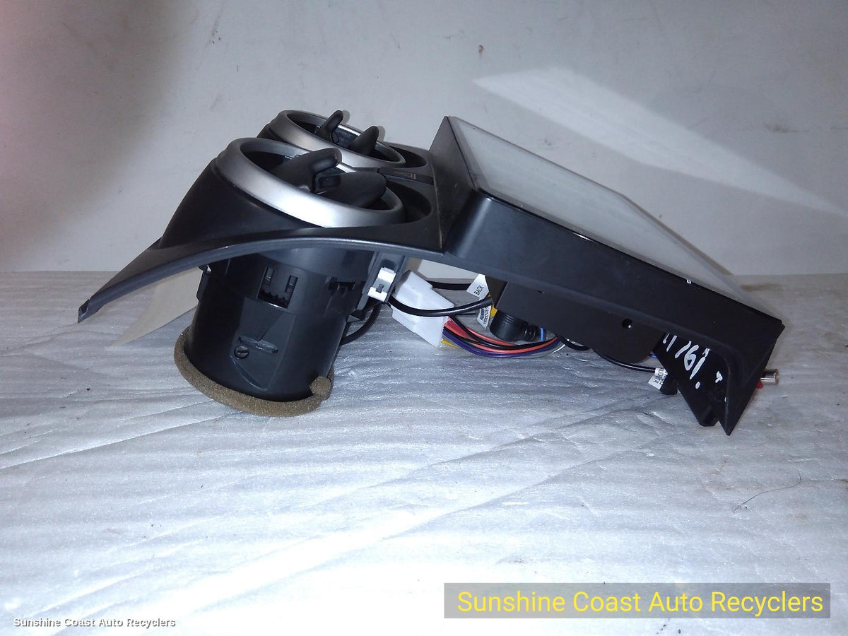 2007-2014 Nissan Dualis Radio Cd Dvd Sat Tv