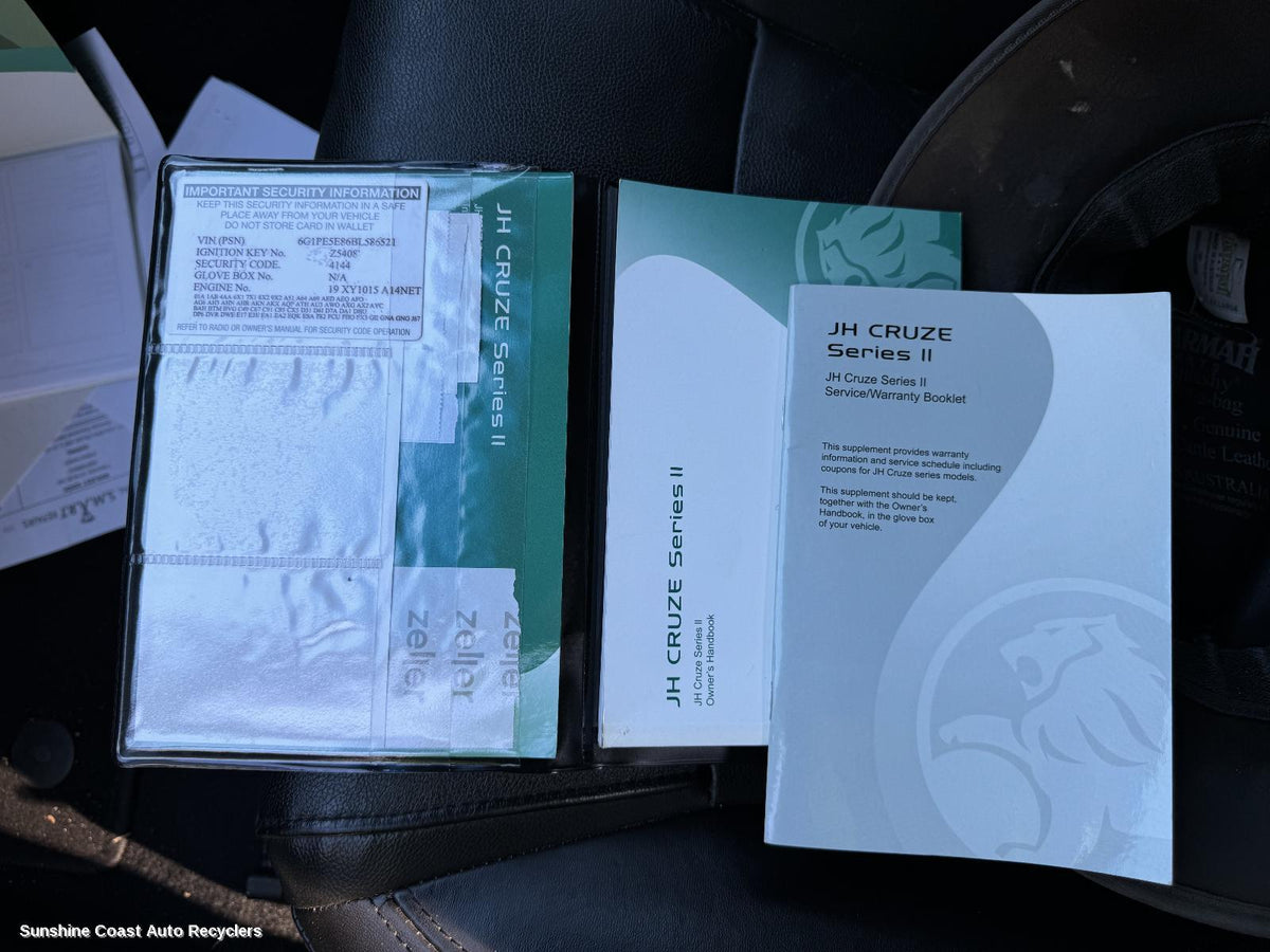 2011-2017 Holden Cruze Owners Handbook