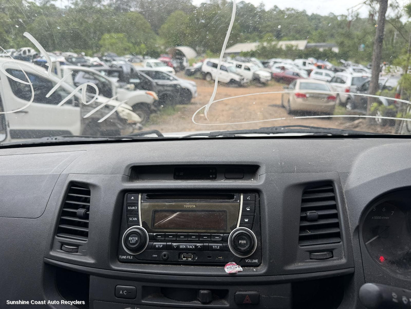 2005-2015 Toyota Hilux Radio Cd Dvd Sat Tv