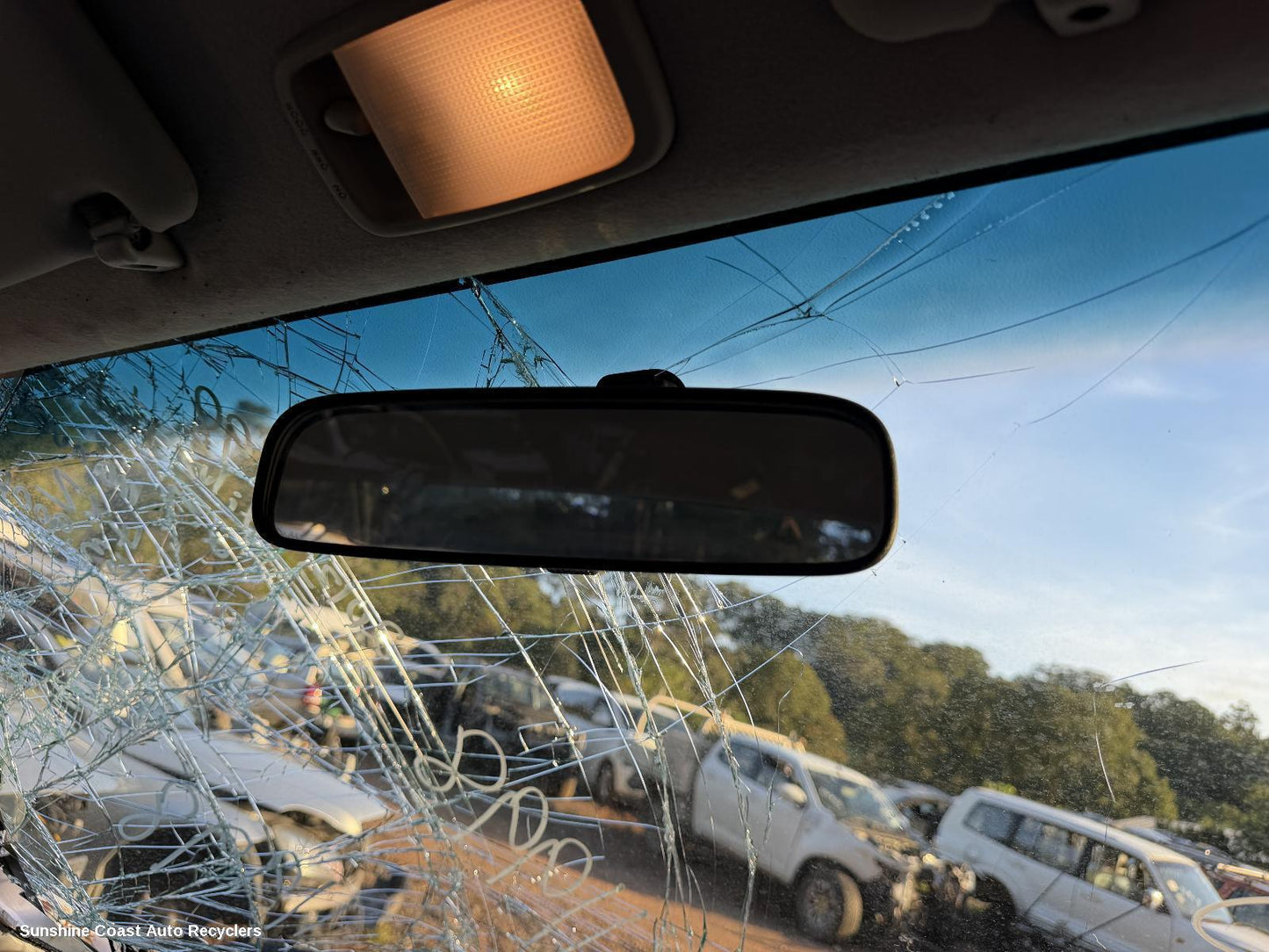 2005-2015 Toyota Hilux Interior Mirror