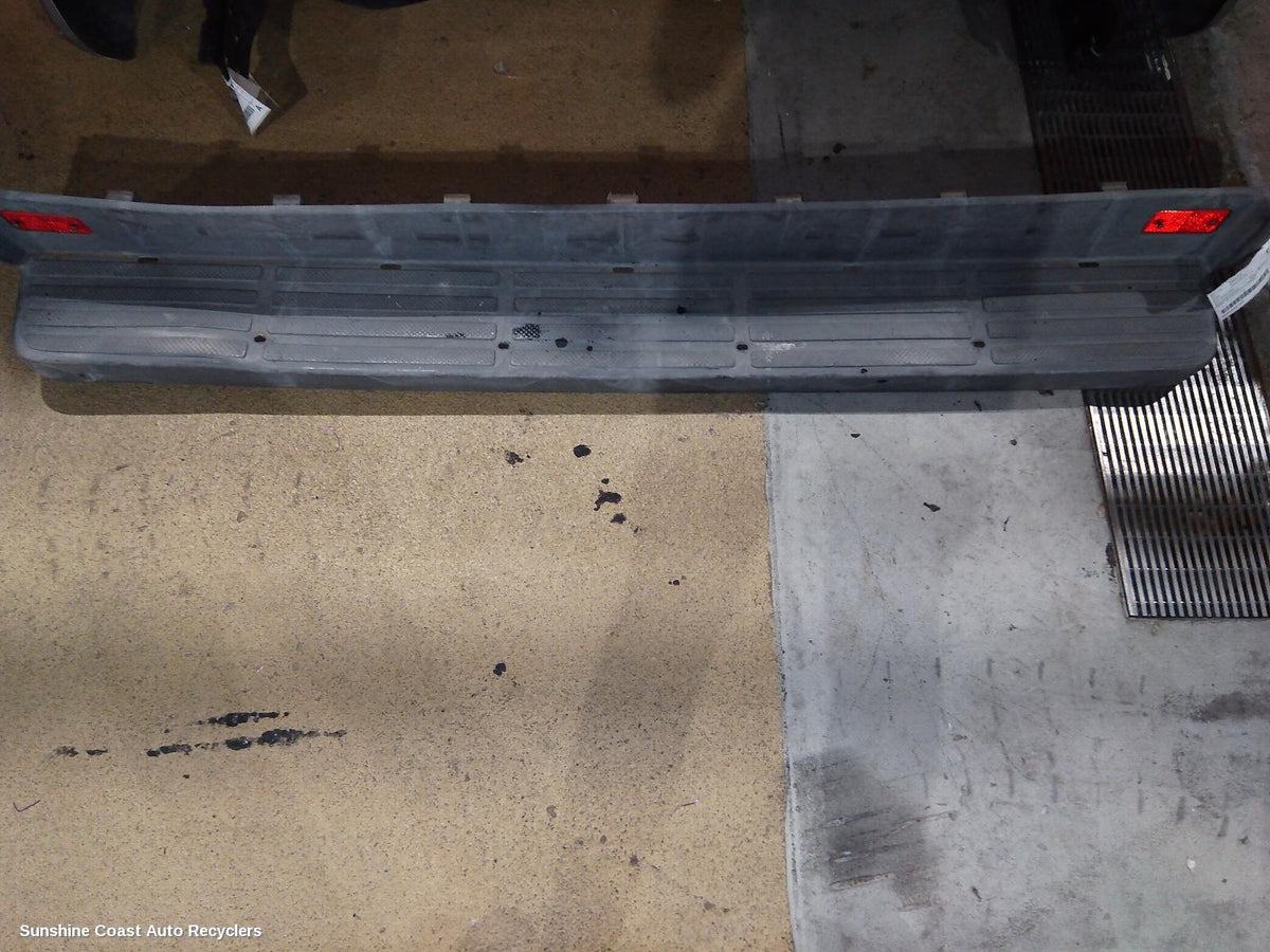 2000-2006 Mercedes Sprinter Rear Bumper