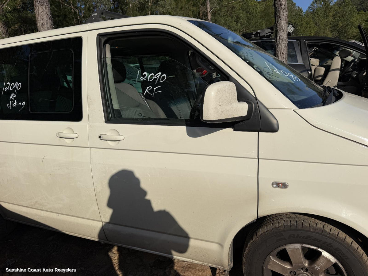 2004-2015 Volkswagen Transporter Right Front Door