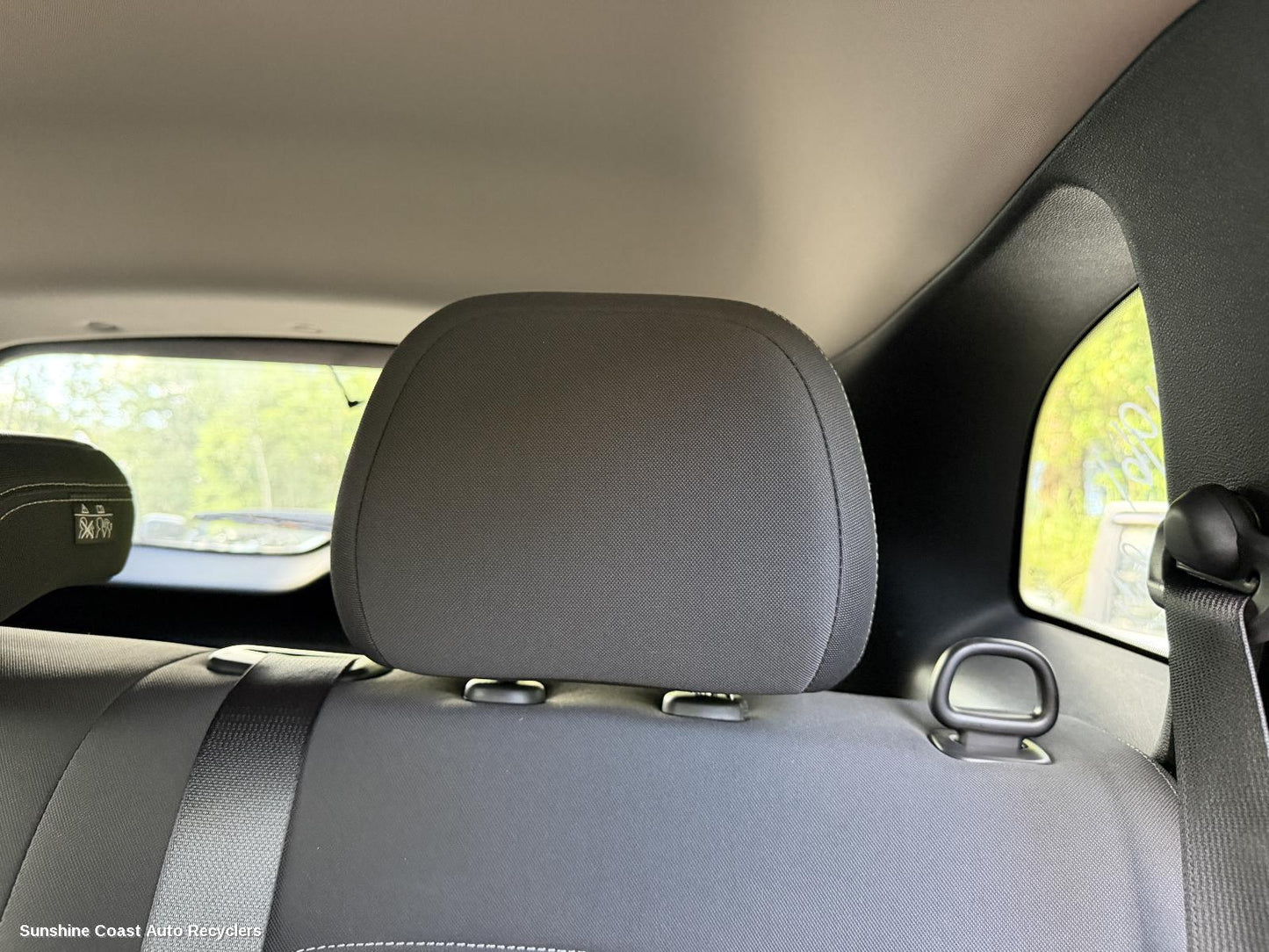 2016-2026 Renault Kaleos Headrest