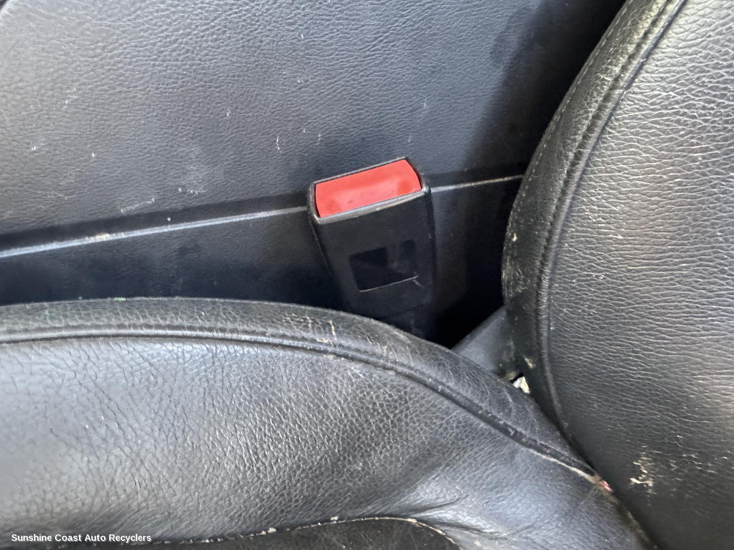 2011 Volkswagen Touareg Seatbelt Stalk