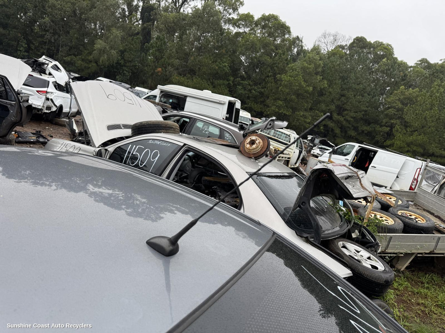 2013 Holden Barina Antenna