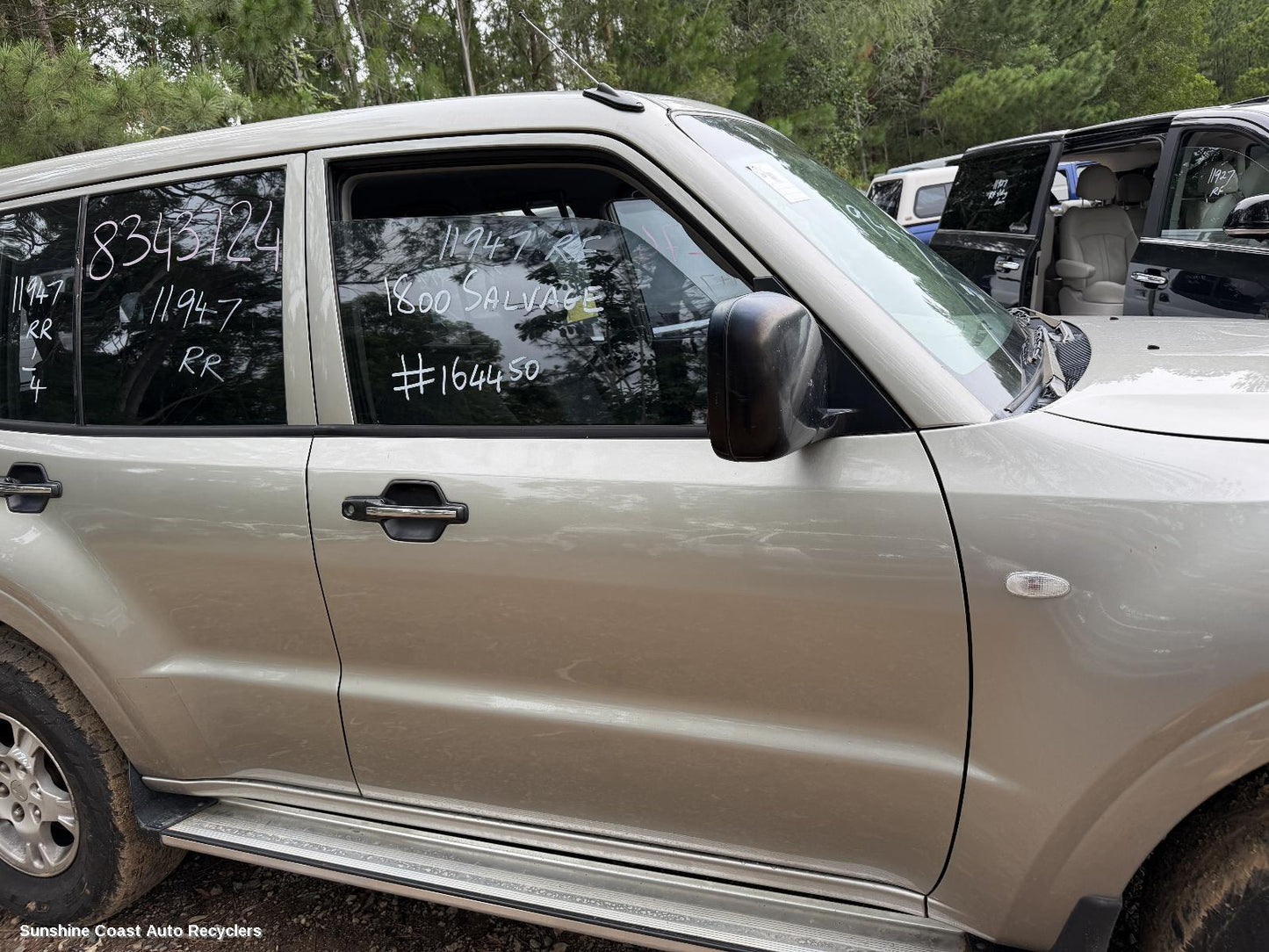 2000-2006 Mitsubishi Pajero Right Door Mirror