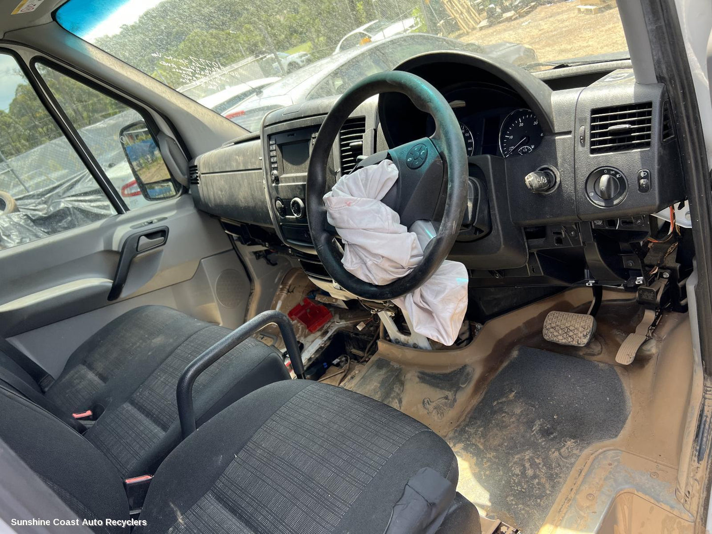 2006-2018 Mercedes Sprinter Sunvisor