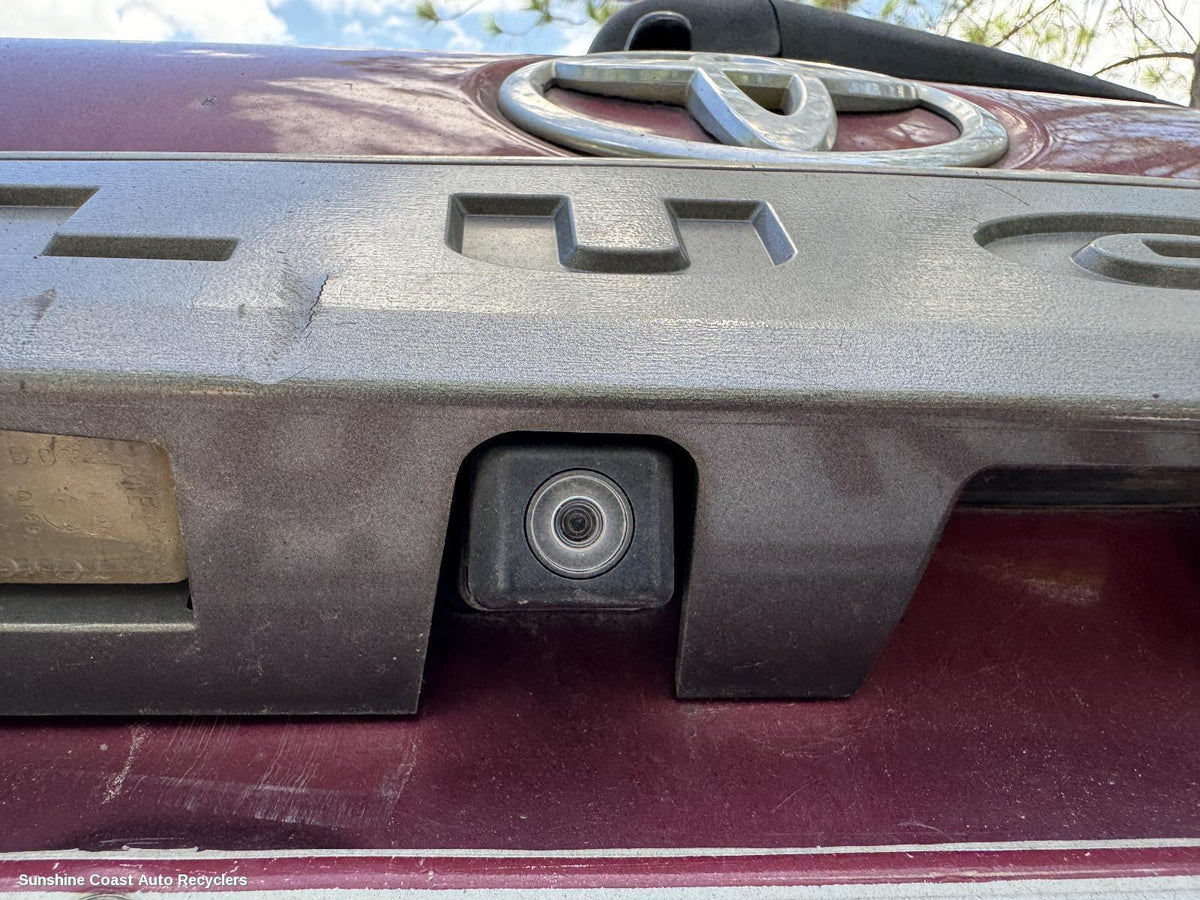 2007-2014 Toyota Kluger Reverse Camera