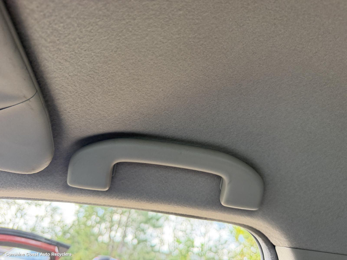 2005-2015 Nissan Navara Grab Handle