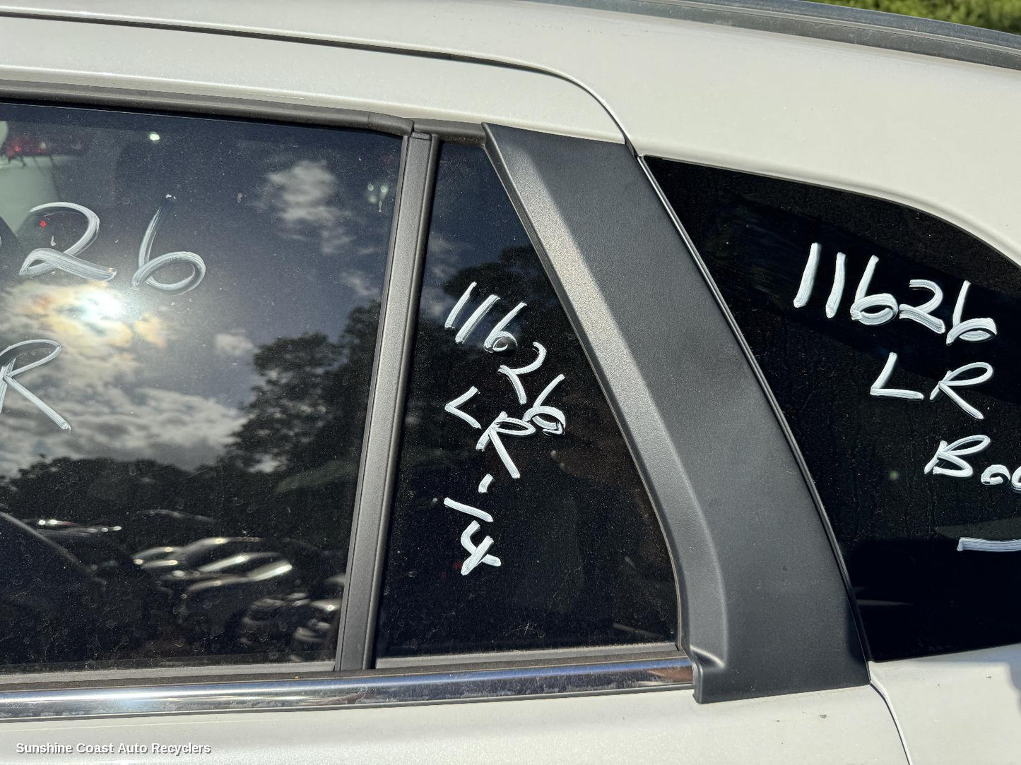 2023 Suzuki S-cross Left Rear 1 4 Door Glass