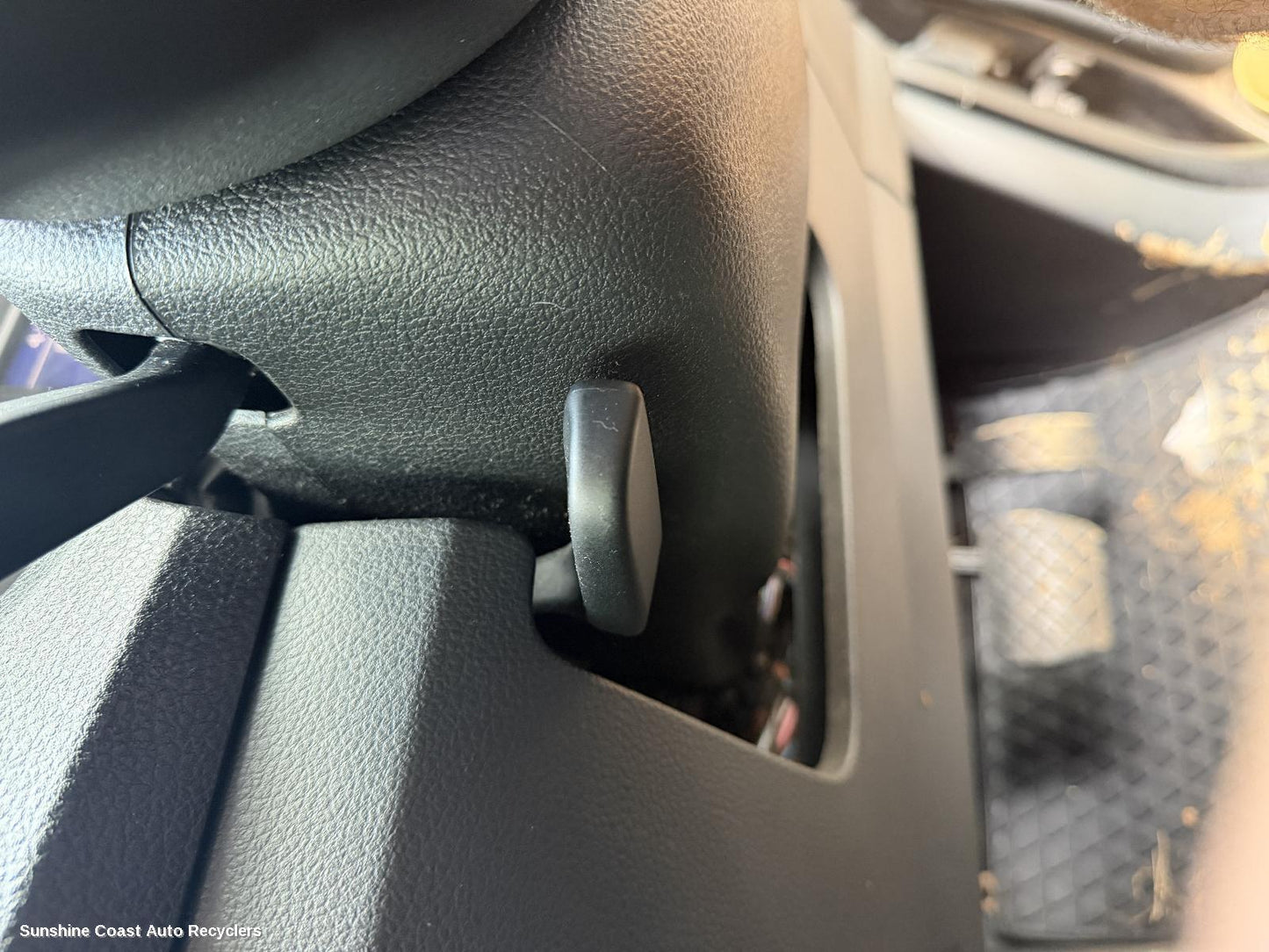 2010-2022 Volkswagen Amarok Steering Column