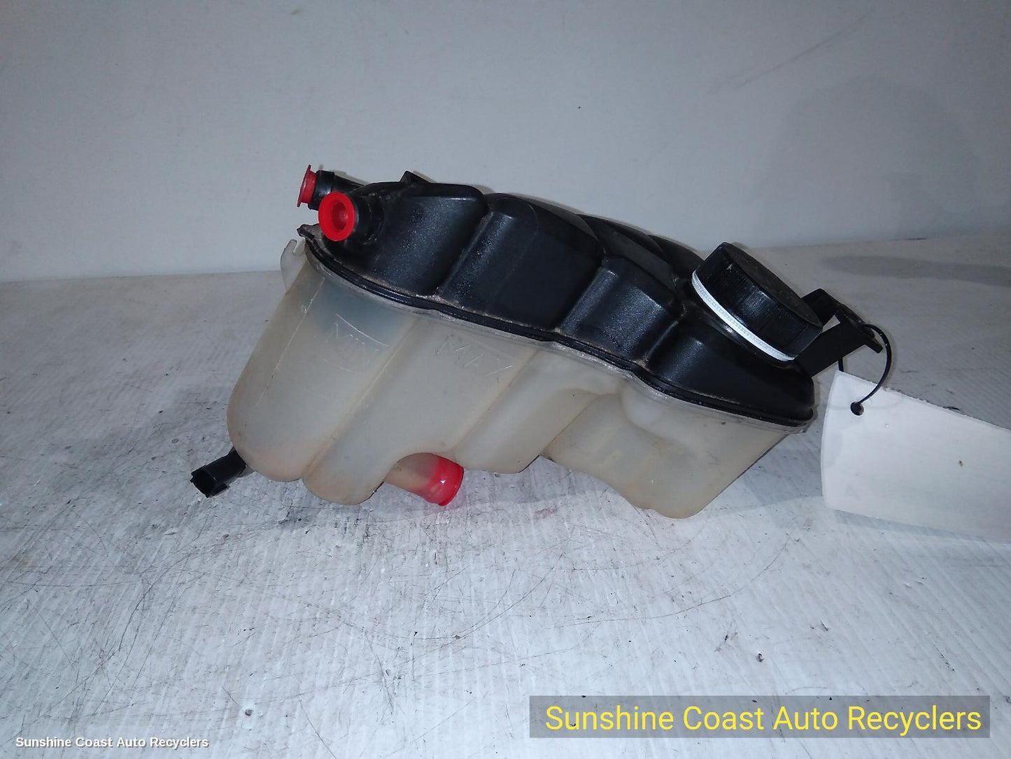 2011 Land Rover Freelander Overflow Bottle