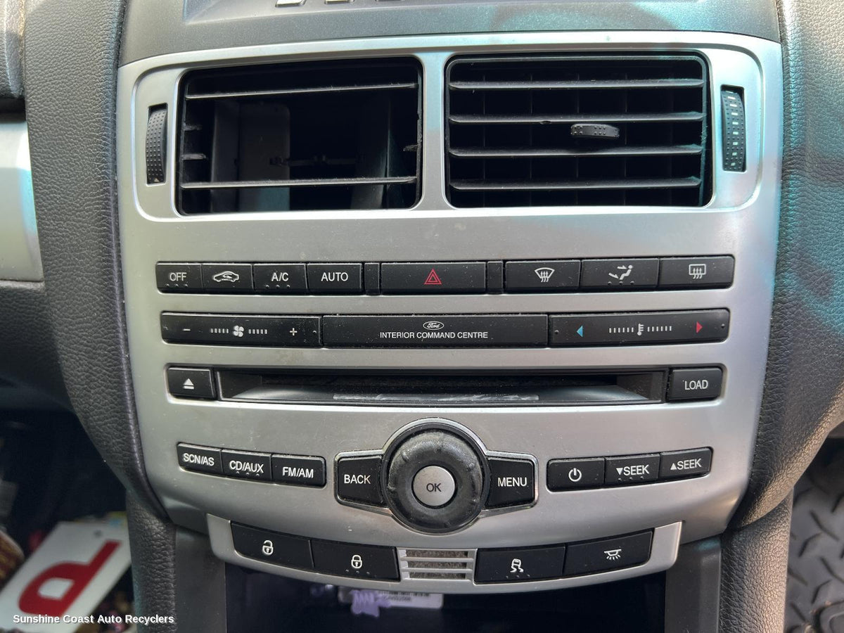 2008-2011 Ford Falcon Radio Cd Dvd Sat Tv