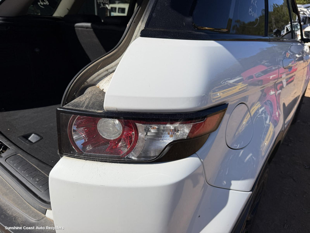 2011-2015 Land Rover Rangerover Evoque Right Taillight