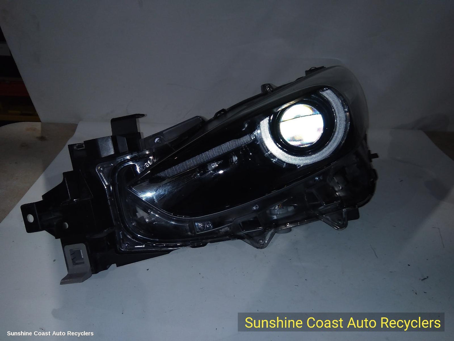 2016-2019 Mazda 3 Left Headlamp