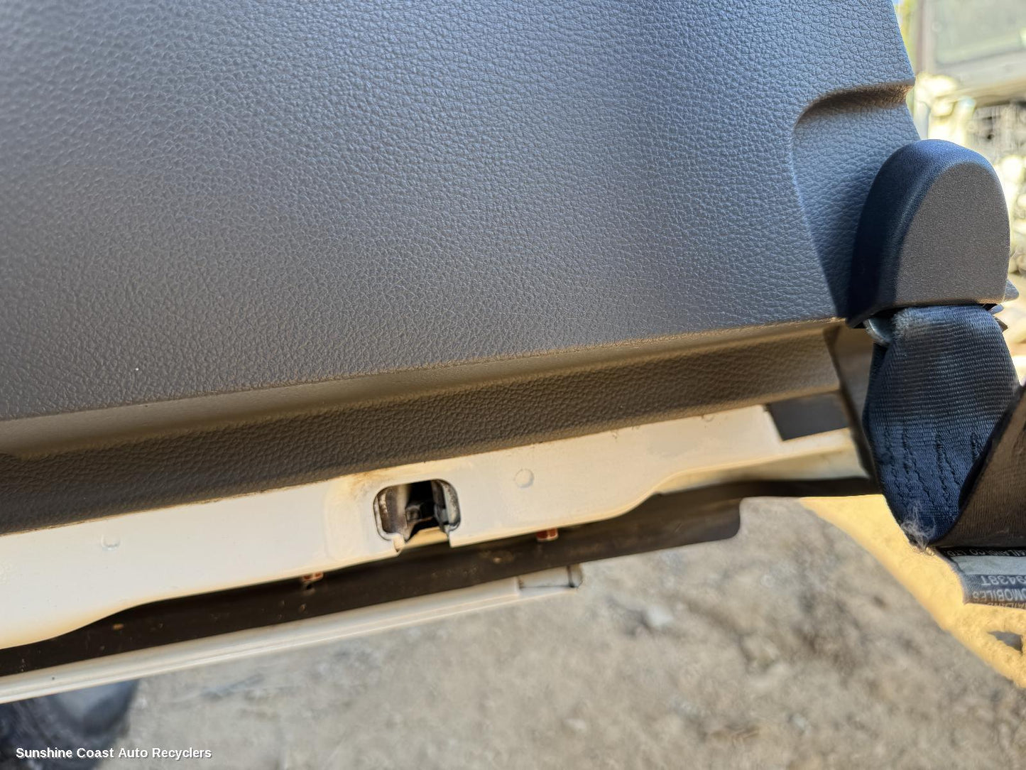 2012 Ford Ranger Door Boot Gate Lock