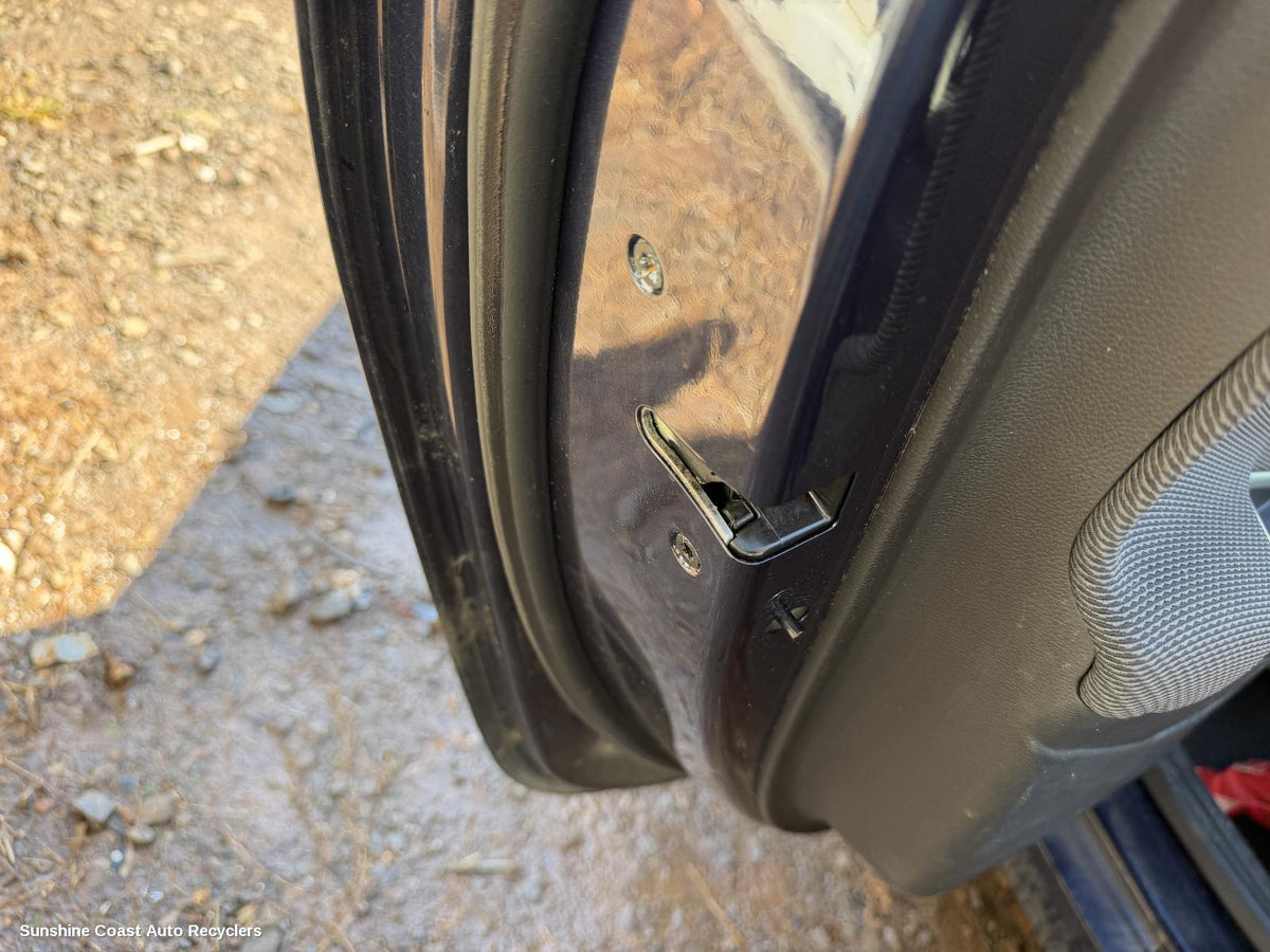 2017-2020 Holden Astra Door Boot Gate Lock