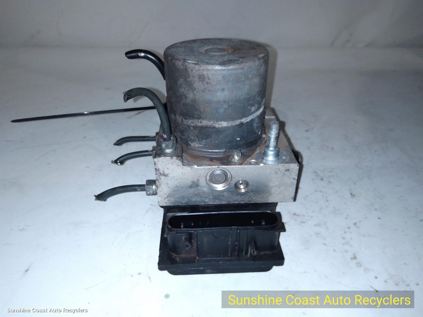 2013 Nissan Navara Abs Pump Modulator