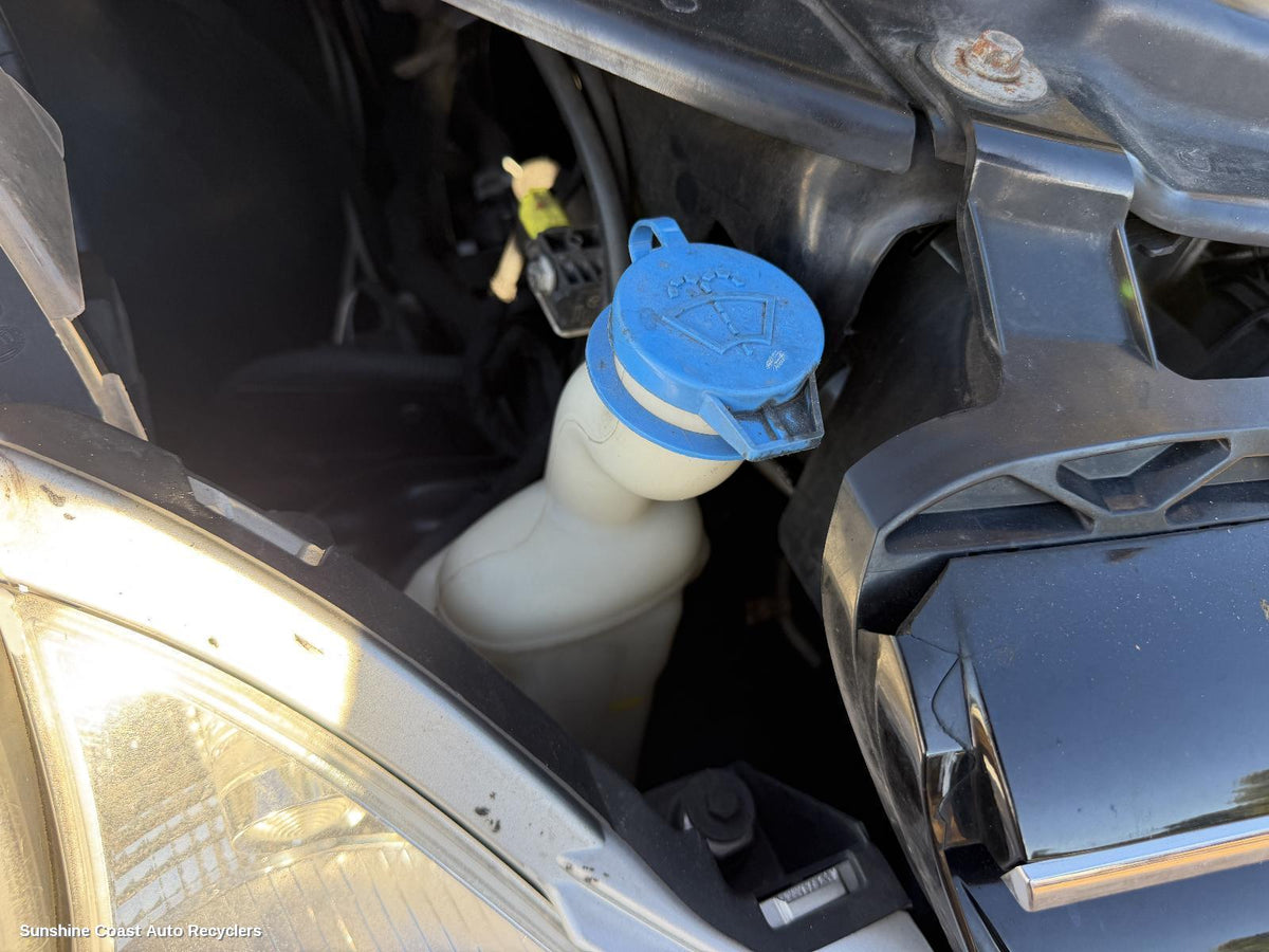 2006-2013 Mercedes R Class Washer Bottle