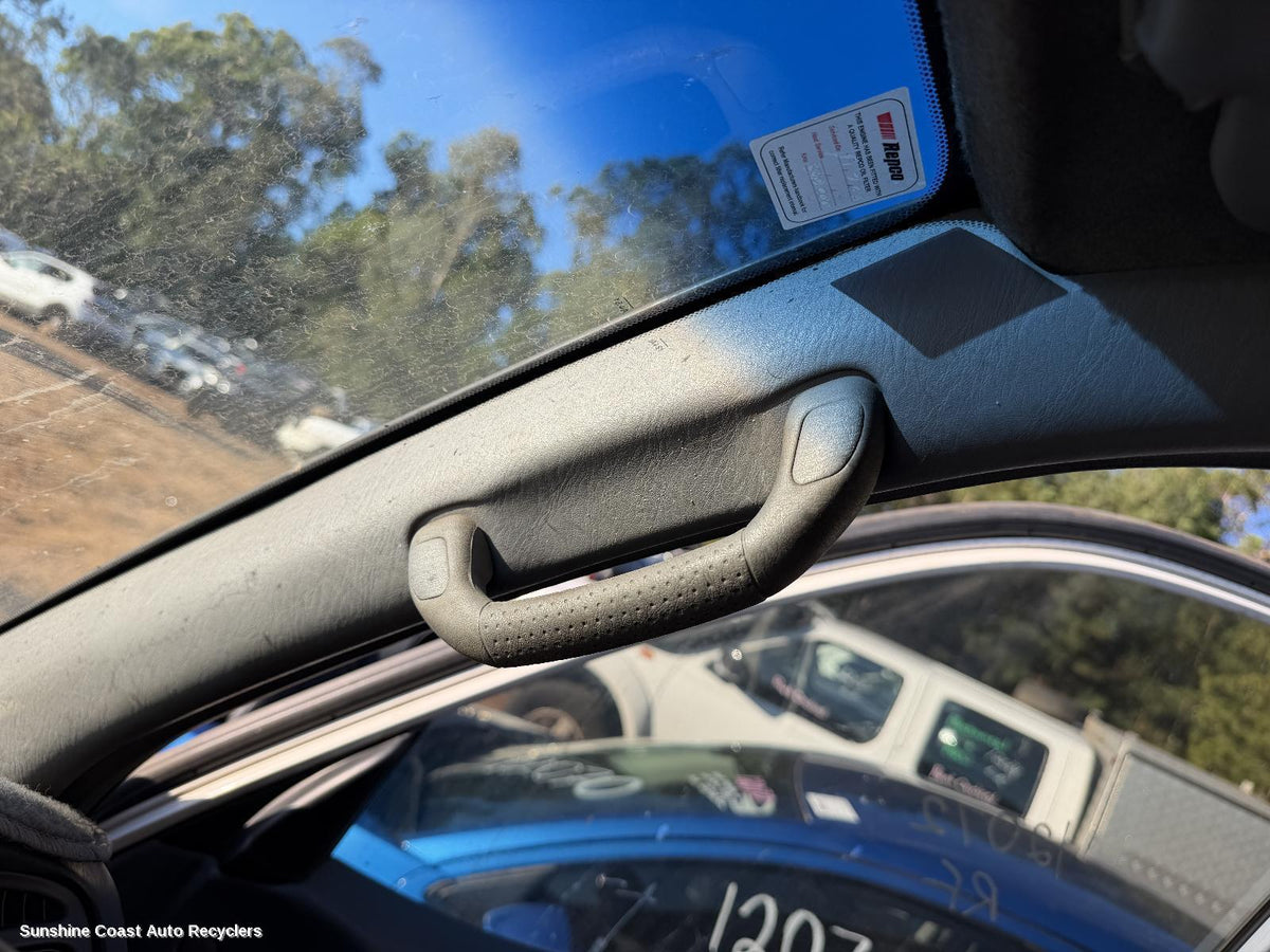 1998-2007 Toyota Landcruiser Grab Handle