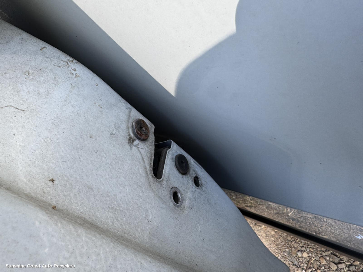2015-2026 Renault Trafic Door Boot Gate Lock