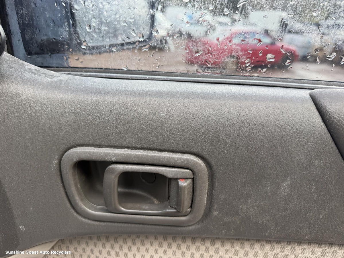 1997-2017 Nissan Patrol Door Handle