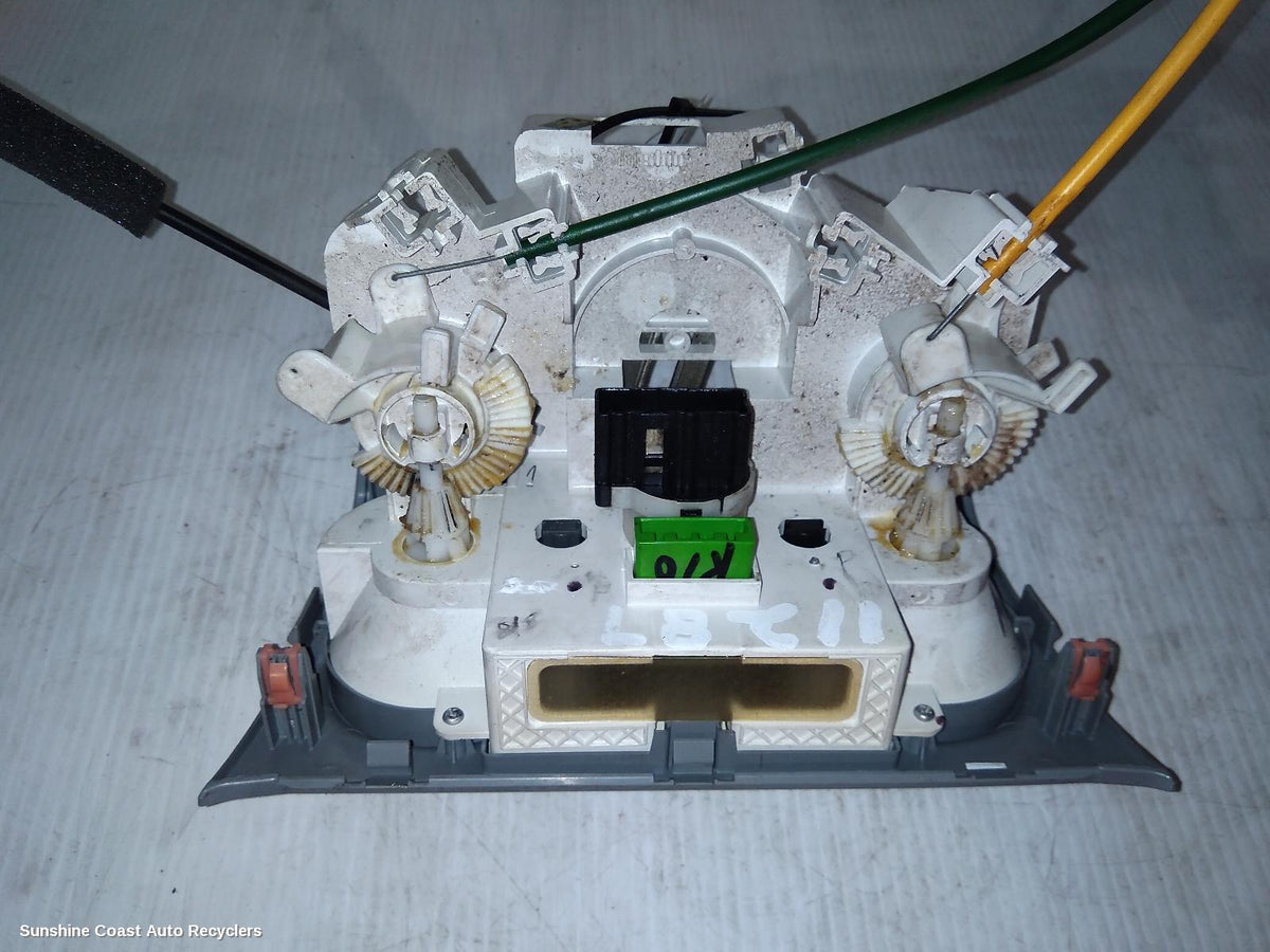 2009-2014 Suzuki Alto Heater Ac Controls