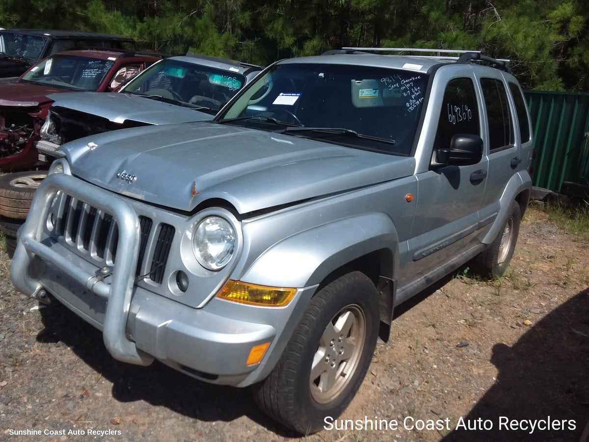 2001-2007 Jeep Cherokee Door Handle
