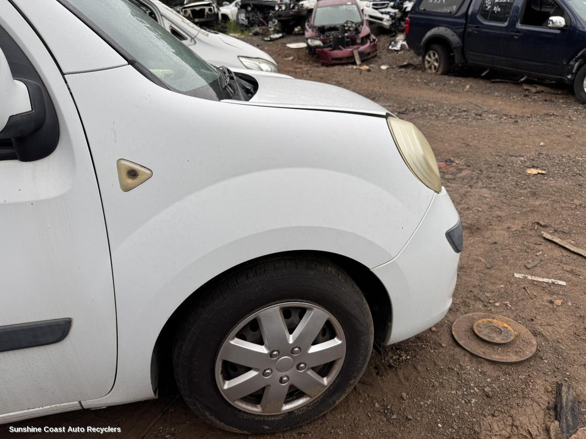 2010-2013 Renault Kangoo Right Guard