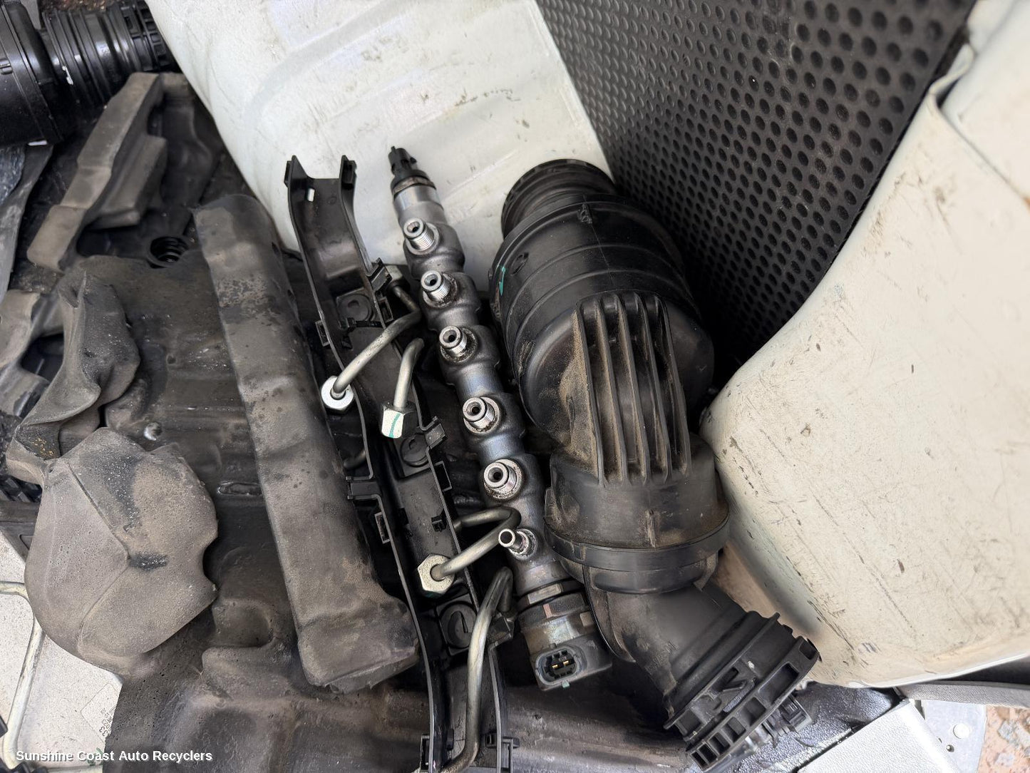 2020-2026 Ldv Deliver 9 Injection Rail
