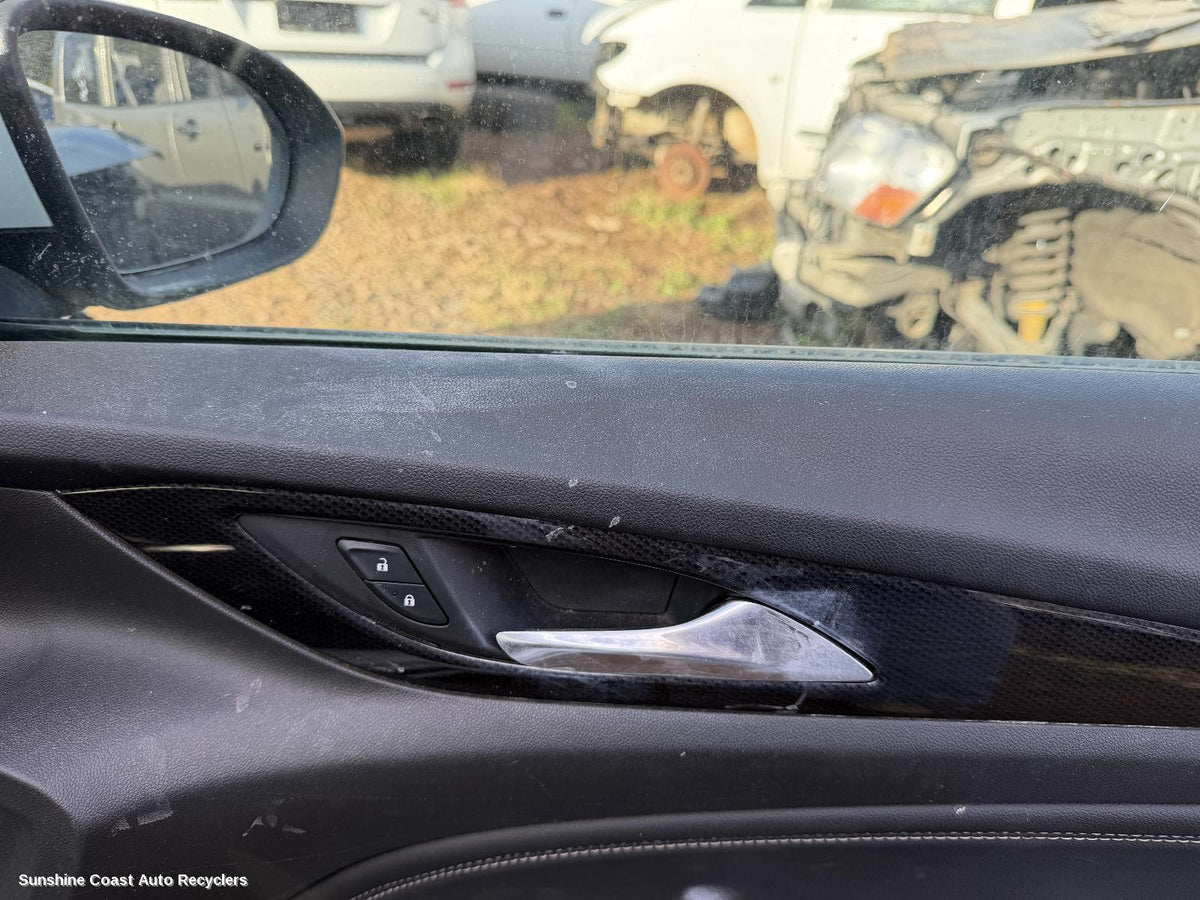 2017-2020 Holden Commodore Door Handle