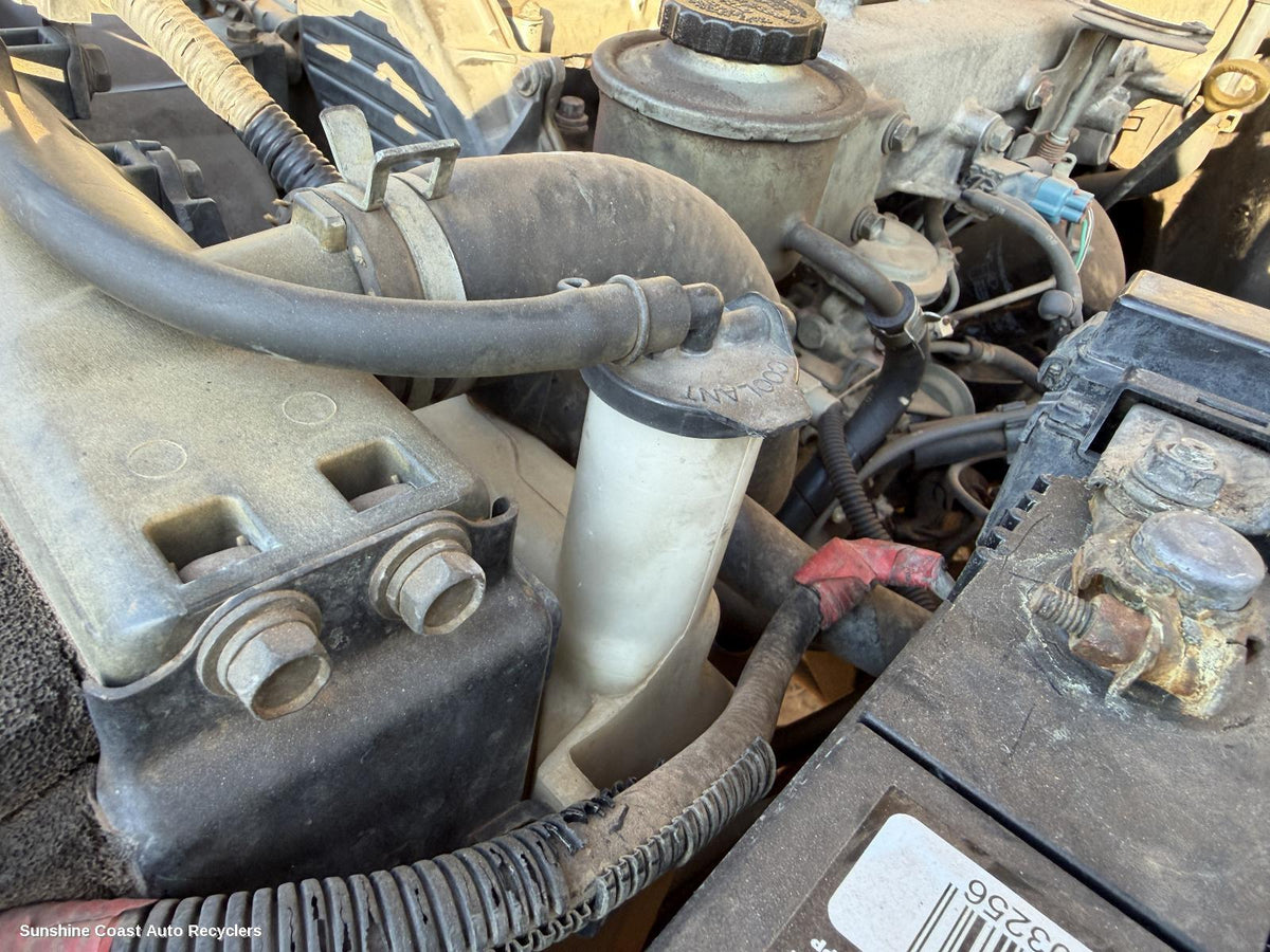 1998-2007 Toyota Landcruiser Overflow Bottle