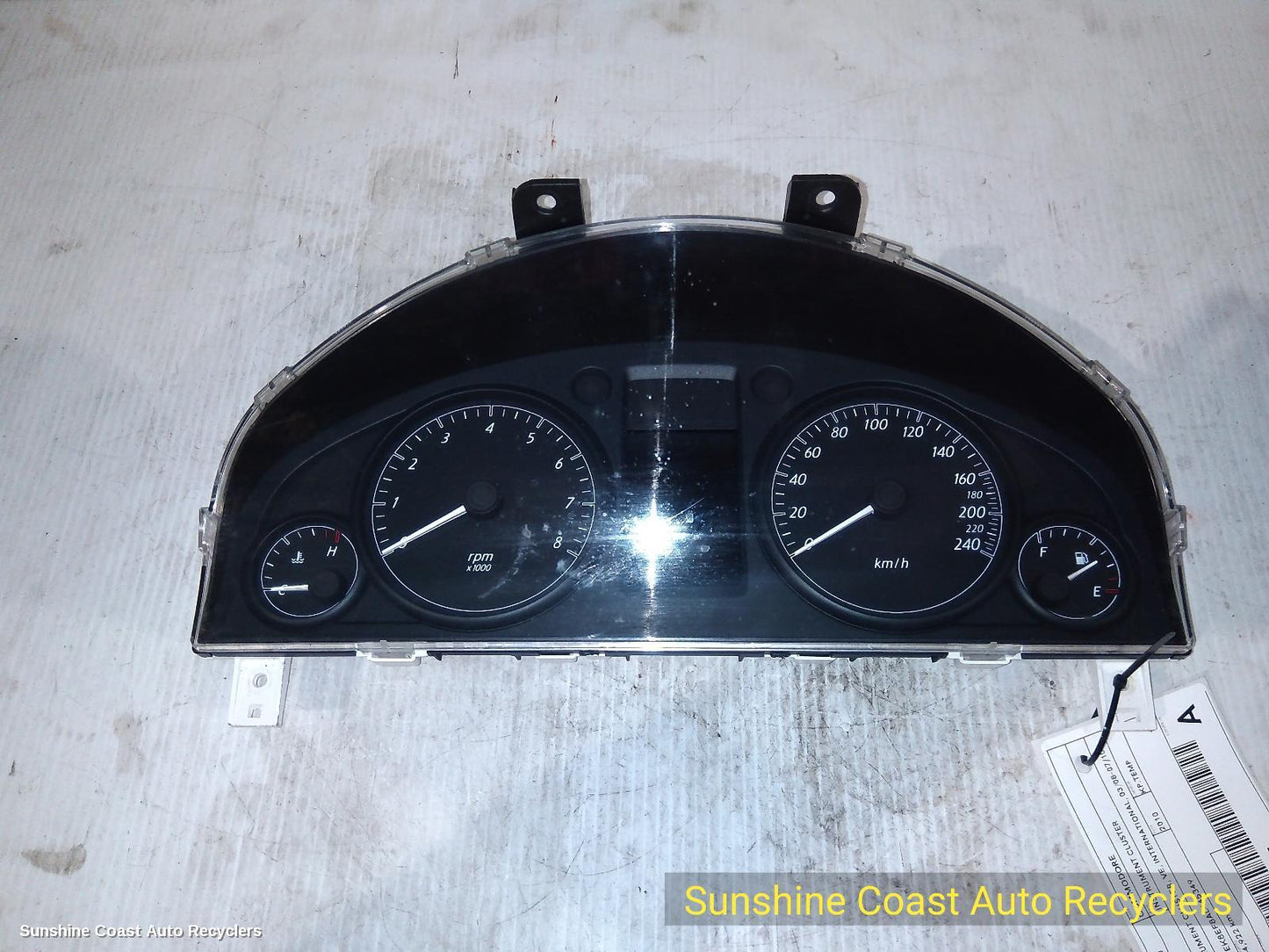 2010 Holden Commodore Instrument Cluster