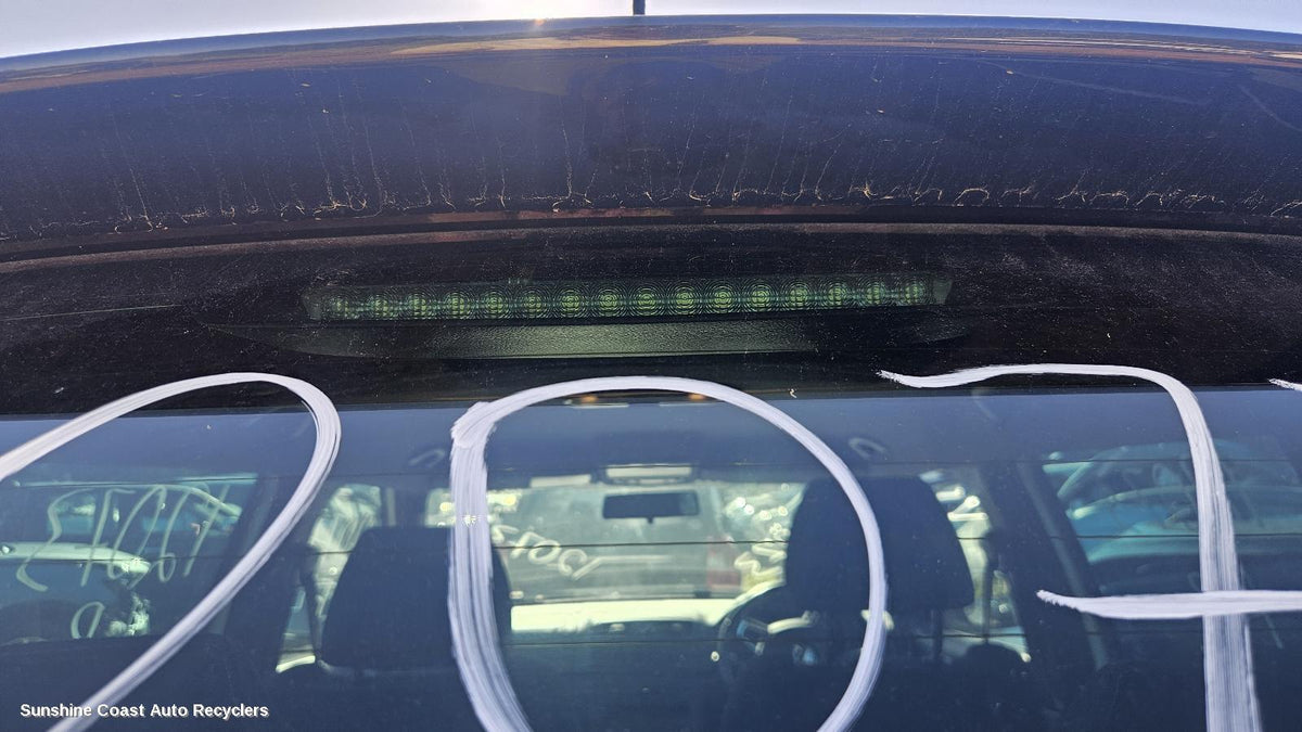 2010-2015 Skoda Fabia High Level Stoplight