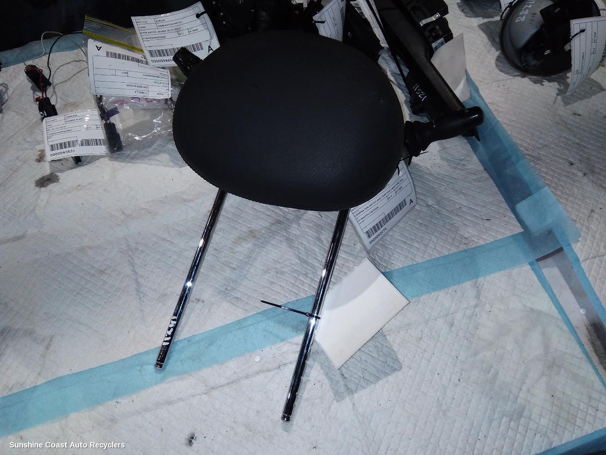 2002-2009 Mercedes Clk Headrest