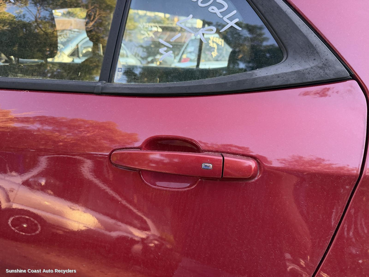 2017-2020 Holden Equinox Door Handle
