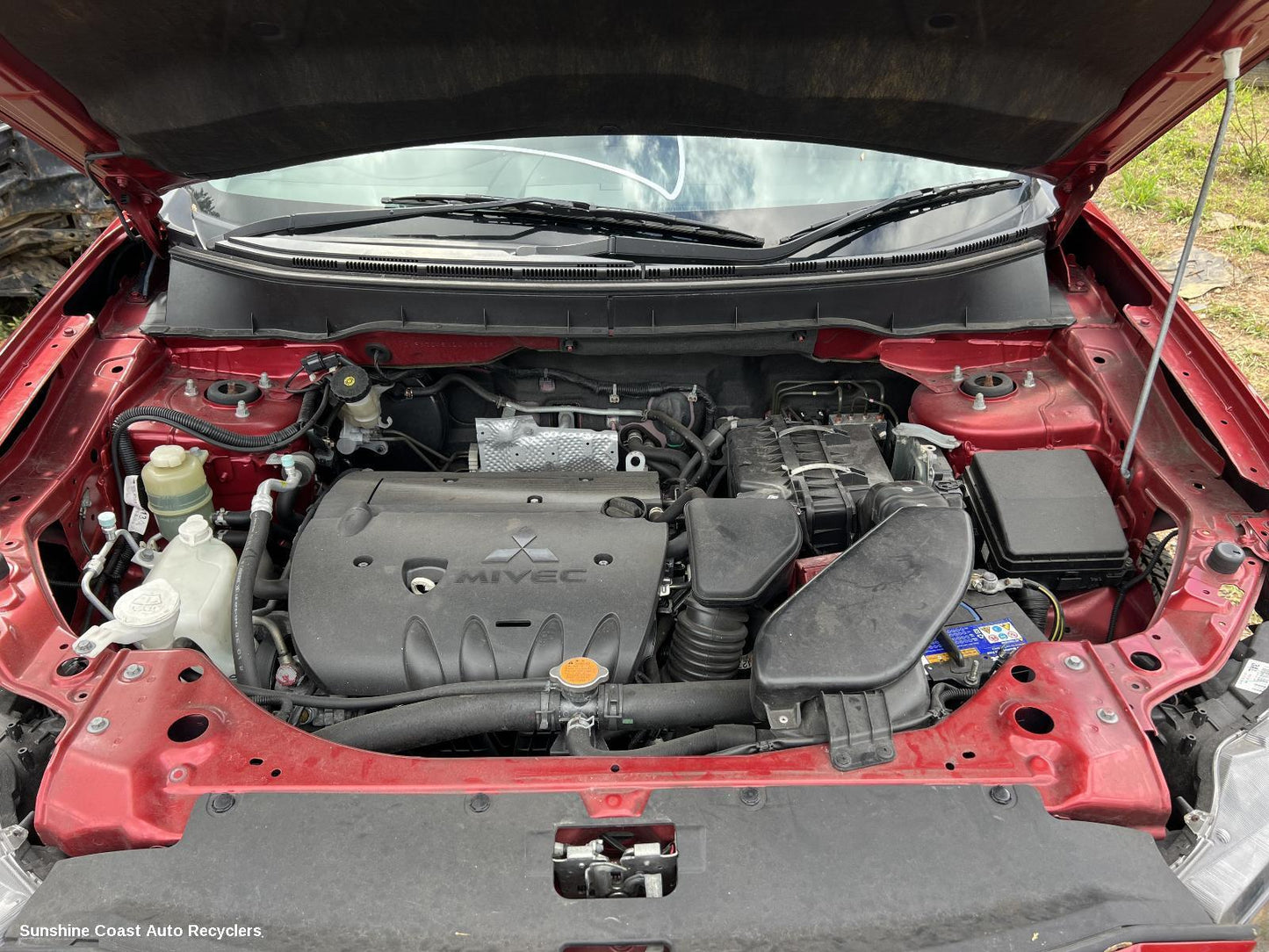 2012 Mitsubishi Outlander Rear Garnish
