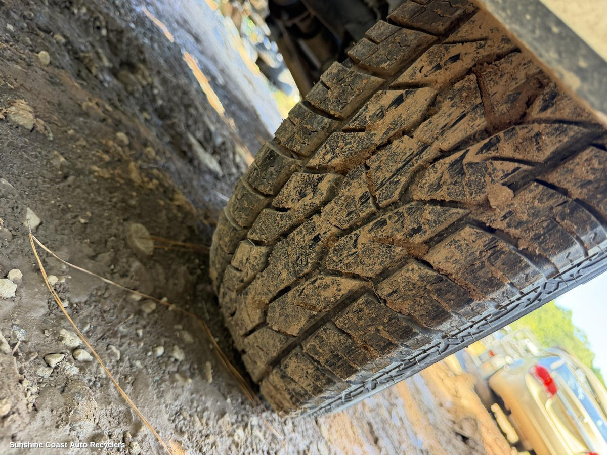 1986-2023 Mitsubishi Triton Tyre