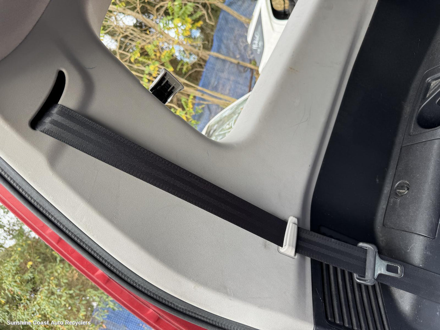 2009 Mitsubishi Pajero Seatbelt Stalk