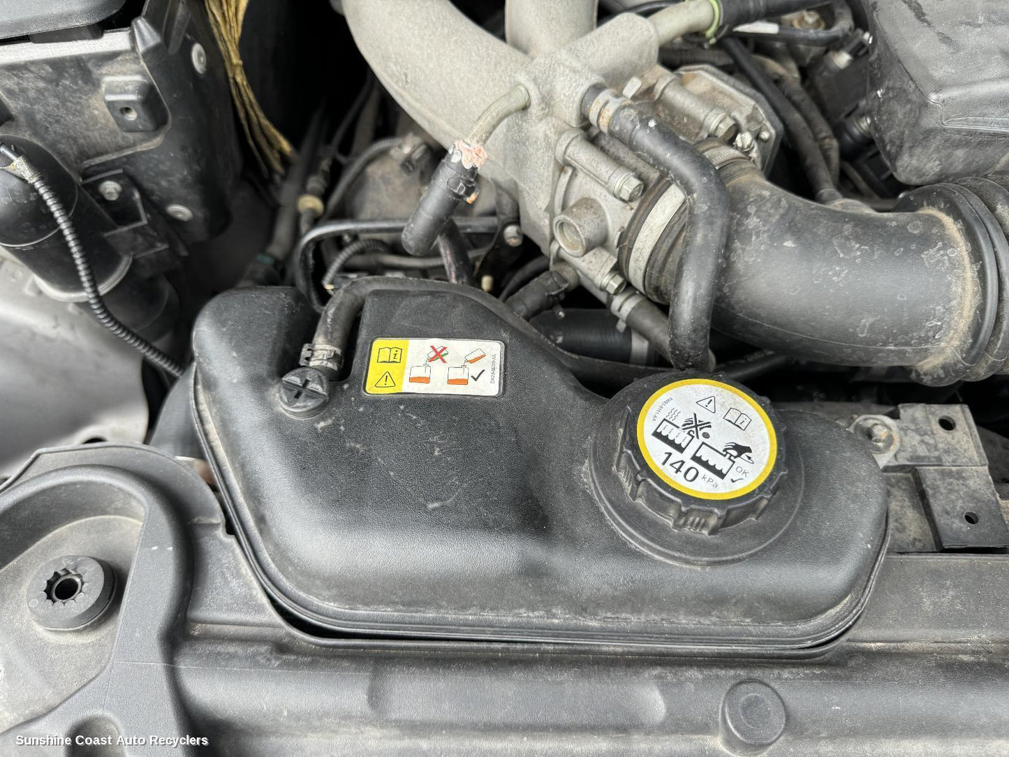 2008-2012 Jaguar Xf Overflow Bottle